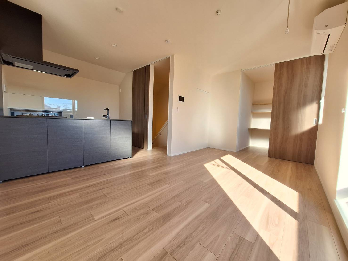 玉川野毛町パークサイドハウスCの居間・リビング|2階のLDK