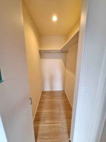 玉川野毛町パークサイドハウスCの収納|WIC