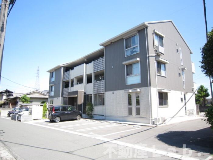 ユイマール近見の外観