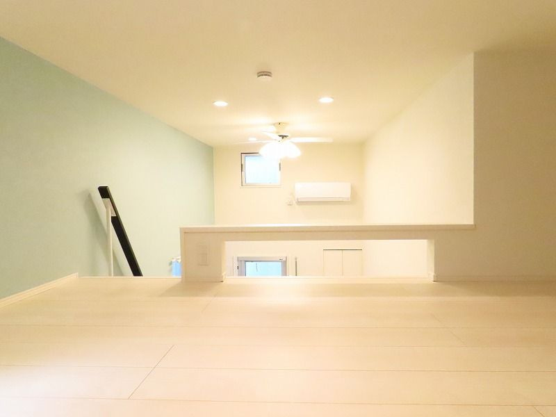 ルイ・レジデンス唐人町の居間・リビング