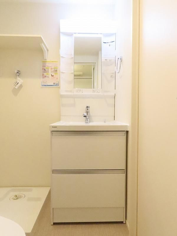 ルイ・レジデンス唐人町の洗面所