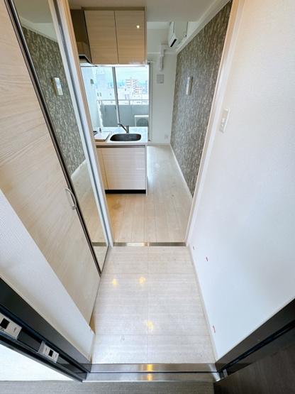 【玄関】 | SOAR ESAKA EAST