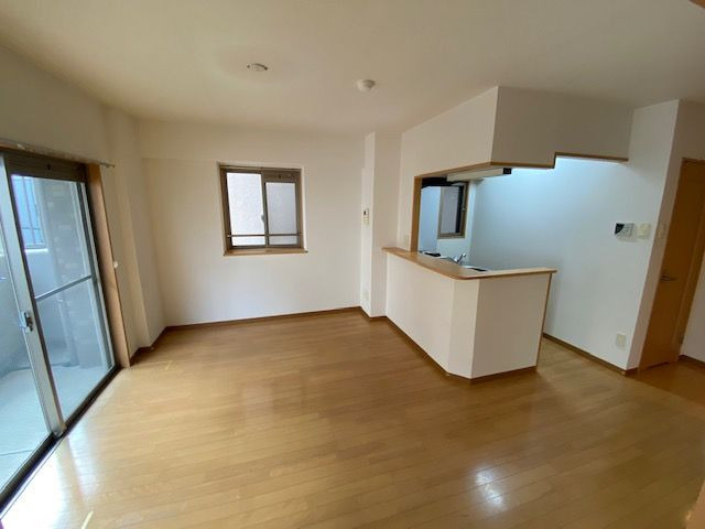 コンソラーテ薬院の居間・リビング