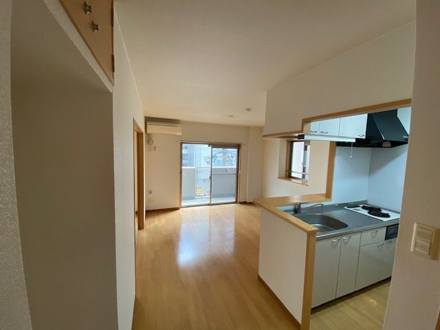 コンソラーテ薬院の内装