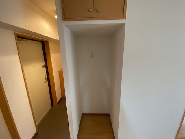 コンソラーテ薬院の内装