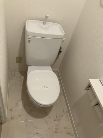 エンクレスト白金のトイレ