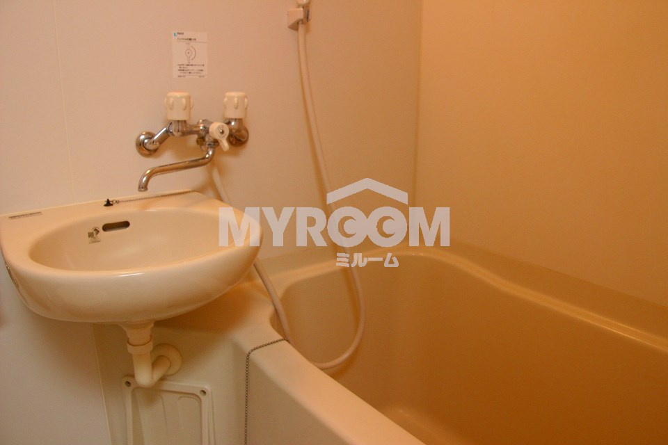 第１９紀州ハイツの浴室|お風呂付（同一仕様写真）