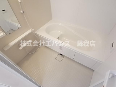 【浴室】 | リオハイト | ゆったりとお使いいただける一坪以上のお風呂です