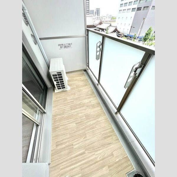 エスリード葵桜通りのバルコニー|※同物件他部屋写真
反転、色違いの場合有
現況優先