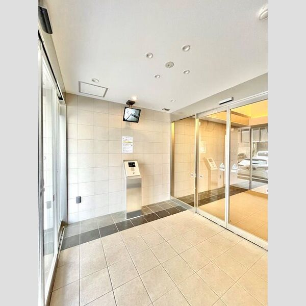 エスリード葵桜通りのエントランス|※同物件他部屋写真
反転、色違いの場合有
現況優先