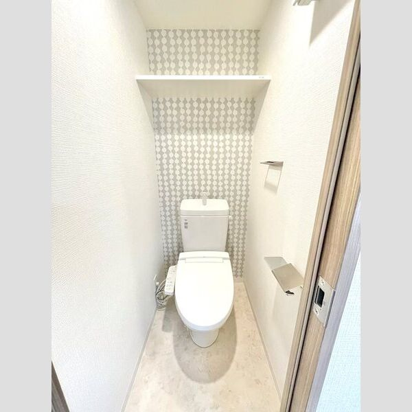 エスリード葵桜通りのトイレ|※同物件他部屋写真
反転、色違いの場合有
現況優先