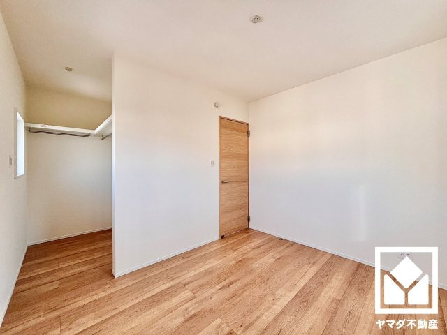 大津市大平１丁目　27号地の洋室