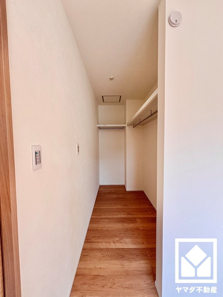 大津市大平１丁目　27号地の収納