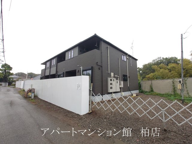 ノーブル柏Bの外観