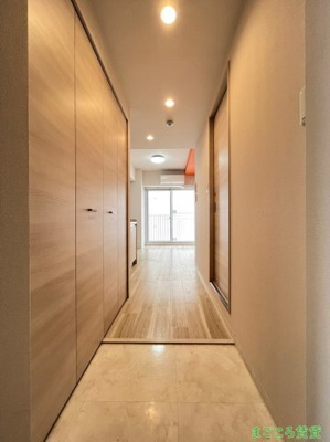 【玄関】 | コーラルポワント難波WEST