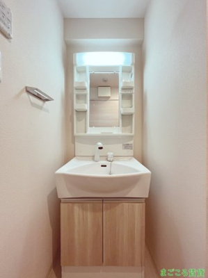 【独立洗面台】 | コーラルポワント難波WEST