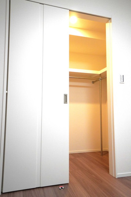 【収納】 | アヴァンカーサ町屋 | ※写真は同タイプ住戸です。