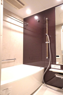 【浴室】 | アヴァンカーサ町屋 | ※写真は同タイプ住戸です。