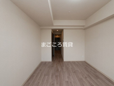 【洋室】 | ワールドアイ難波南PORTA