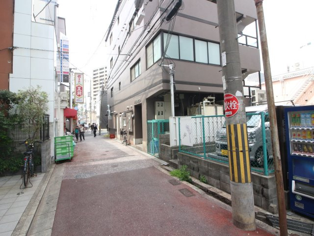 【周辺】 | 万里乃ビル