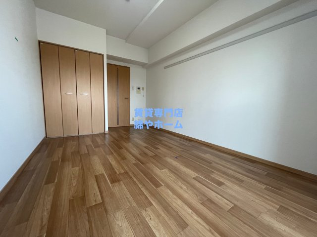 リアライズ住之江公園の寝室|落ち着いて過ごせるお部屋なので、寝室にいかがでしょうか