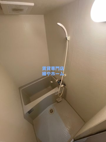 リアライズ住之江公園の浴室|落ち着いた空間のお風呂です