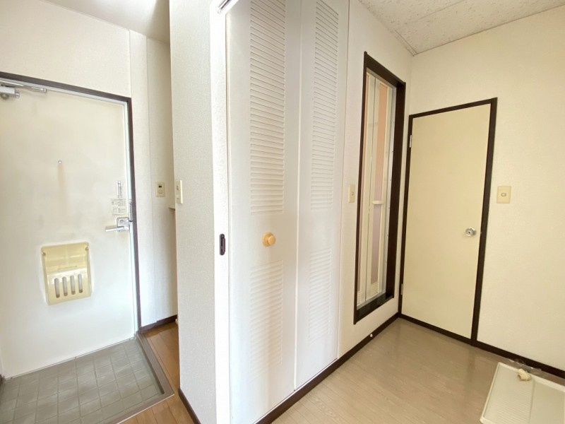 シャトルチグサ　Ａ棟の収納