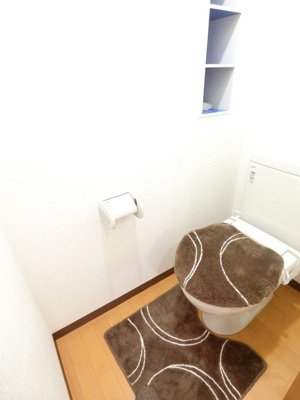 ★モデルルーム時参考写真★収納つきトイレ★