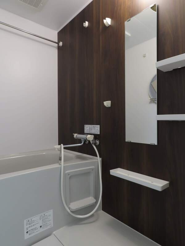 リブリ・June HAPPINESSの浴室