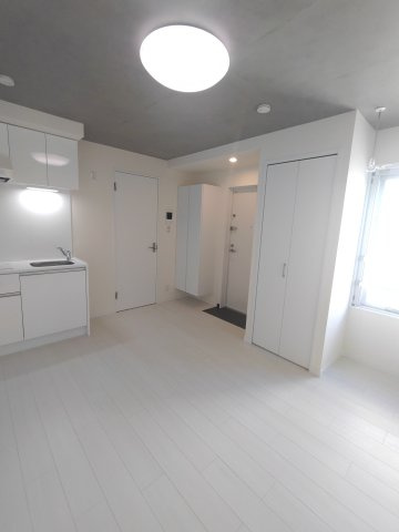 ルーデンス平和島の居間・リビング