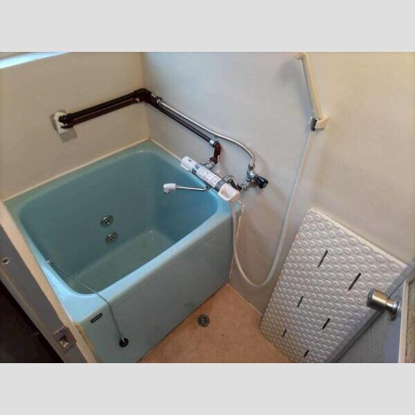 三葛アパートの浴室