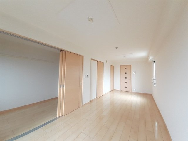 ラフレシール　トレスの居間・リビング