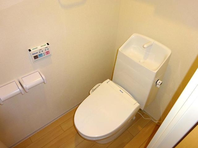 オレンジクレストＡのトイレ|シャワー付トイレ