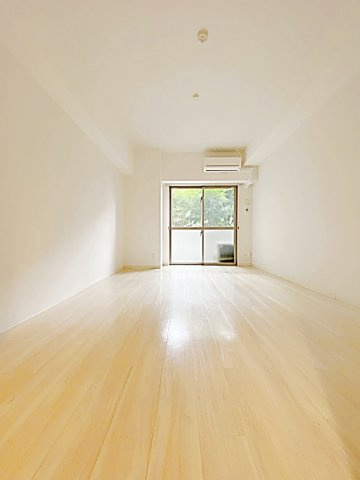 スカイコート千代田の居間・リビング