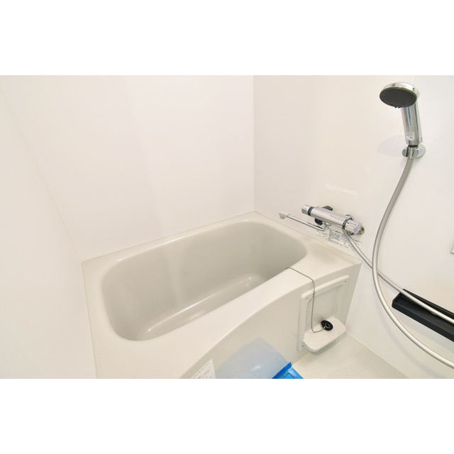 エステムコート名古屋平安通クチュールの浴室