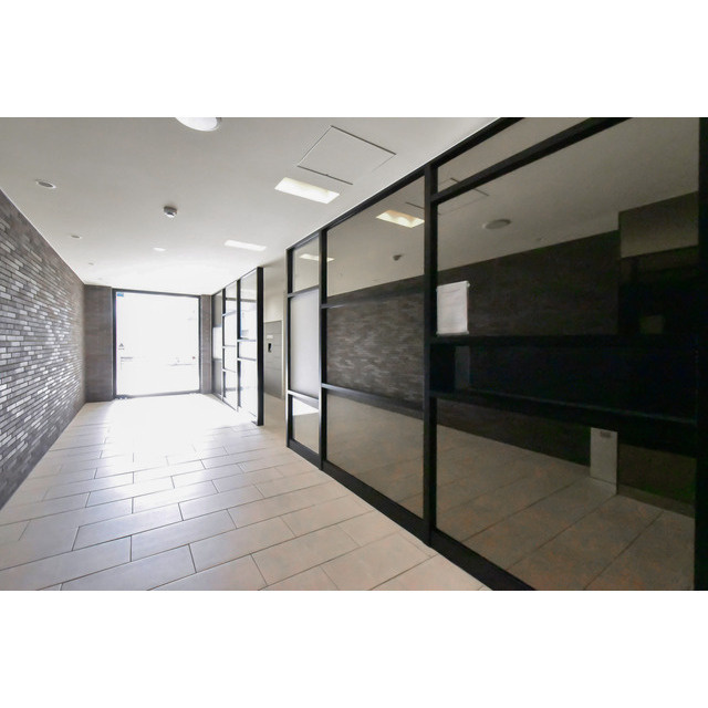 エステムコート名古屋平安通クチュールの居間・リビング