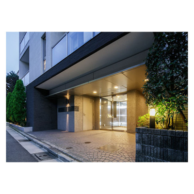 【エントランス】コンフォリア市谷薬王寺