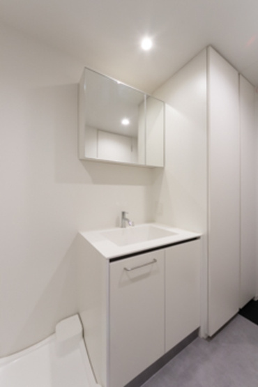 【洗面所】 | ＫＯＥＮＪＩ　Ｃｒｏｓｓｏｖｅｒ | ※写真は同タイプ住戸です。