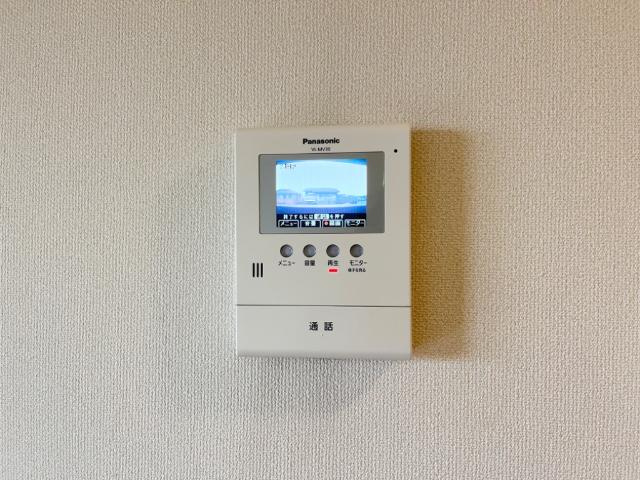ボンヌール・さくらの内装|カメラ付インターホン
