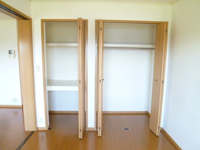 ヴィラ・セレーノ　Ａの収納