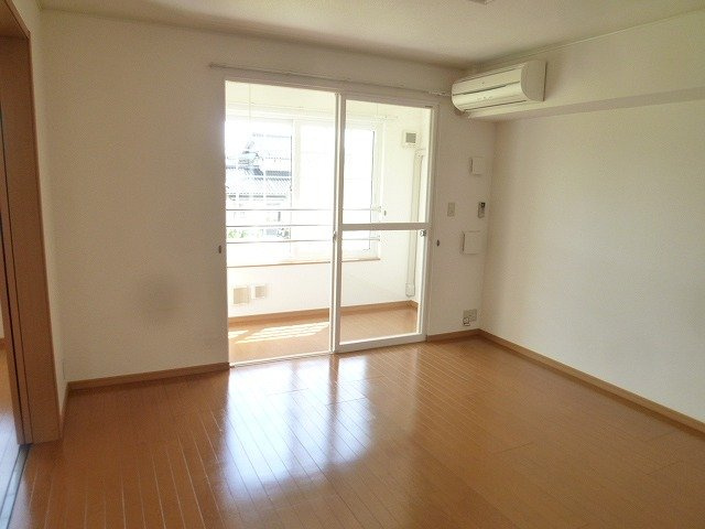 ヴィラ・セレーノ　Ａの居間・リビング