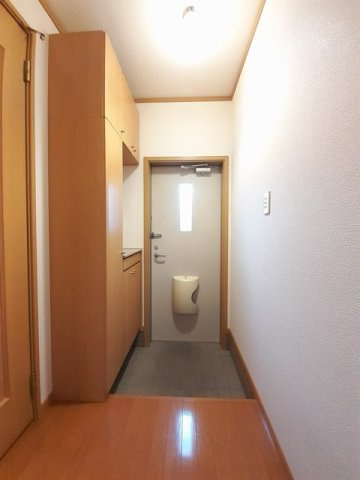 プリムローズⅠの玄関