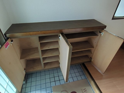 シューズボックス