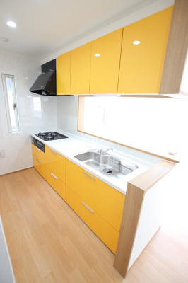 ３口コンログリル付きシステムキッチン