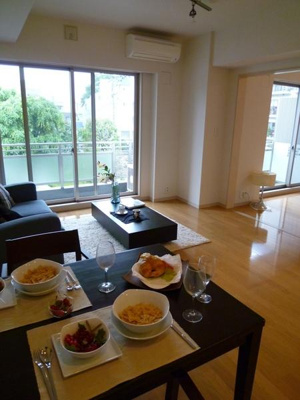 【居間・リビング】 | パインコート恵比寿