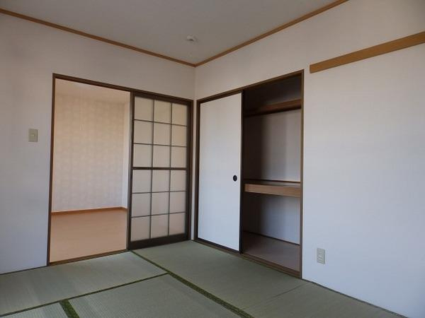 【和室】 | エスポワール三柳　Ｂ棟