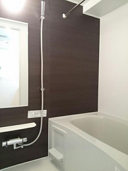 グラン　レジデンス　Ａの浴室