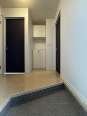 【玄関】 | Ｐｏｓｔｏ５号館