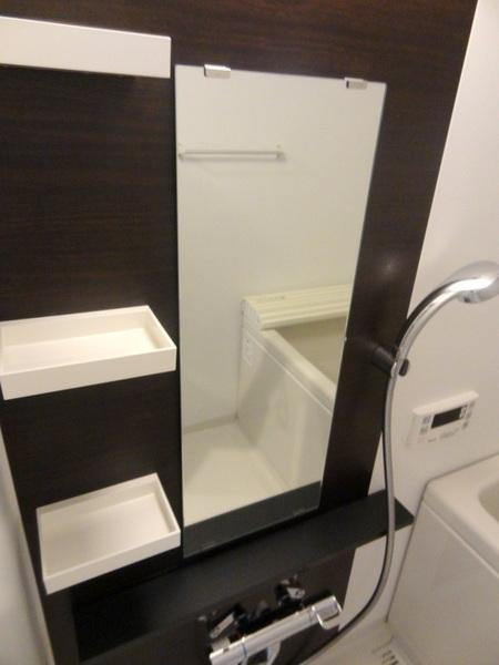 エステムコート難波ウエストサイド４ザ・フォースの浴室|★しっかりした造り★