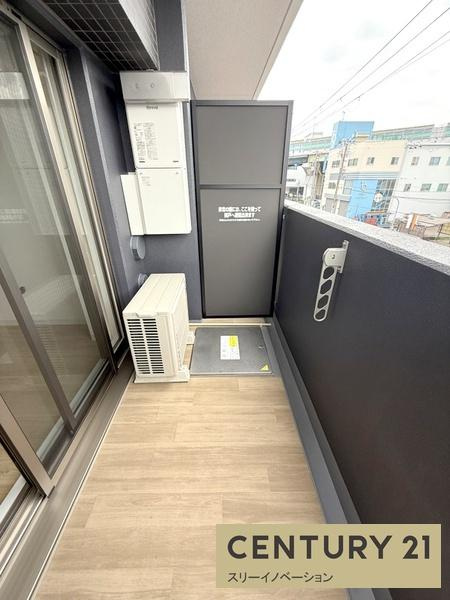 アドバンス大阪フェリーチェのバルコニー|★バルコニー★